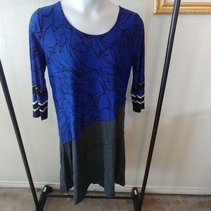 Blue, Black and gray tunic size 3x